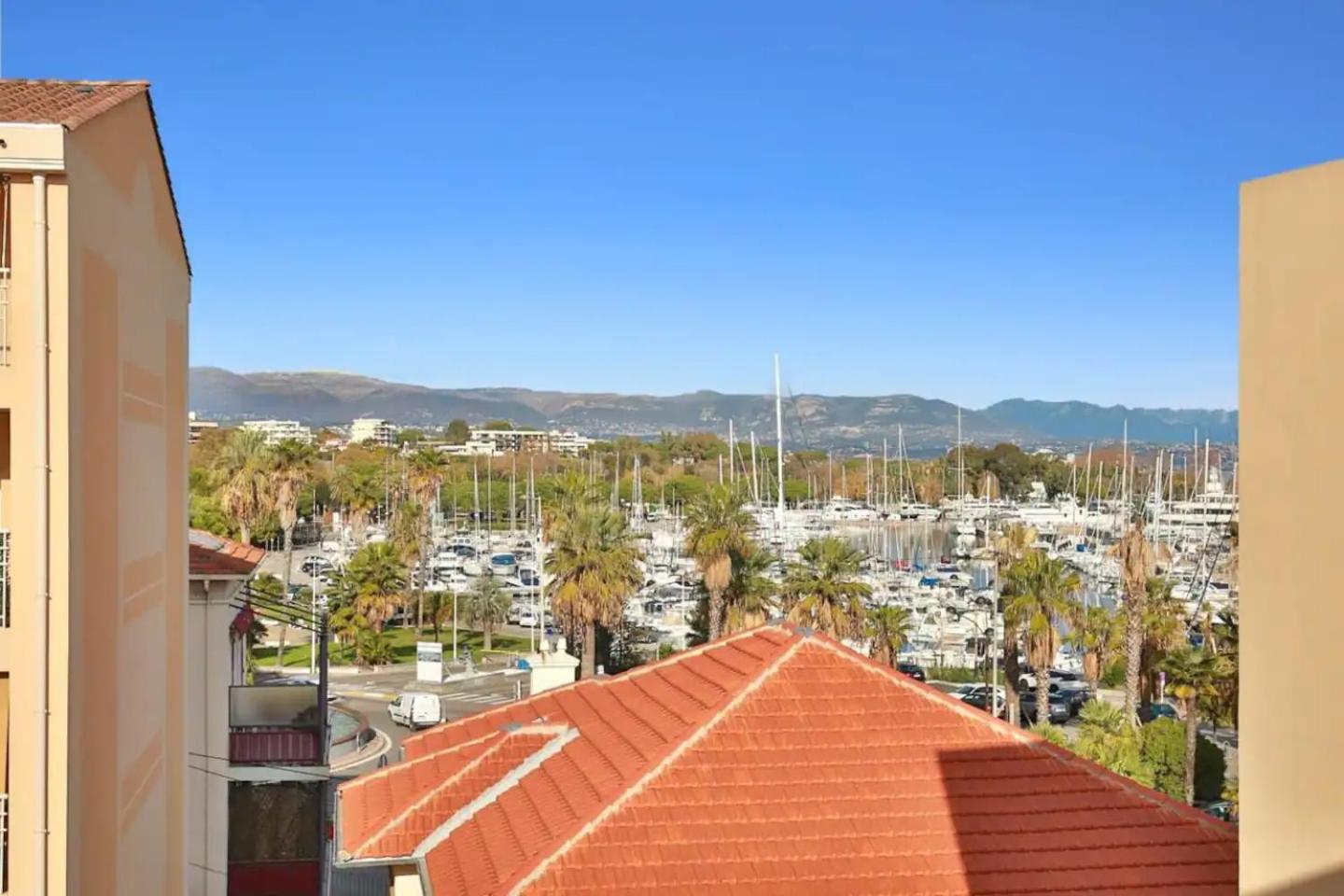 Charming Two-Bedroom Apartment With Balcony And Garage By The Marina Antibes Eksteriør bilde